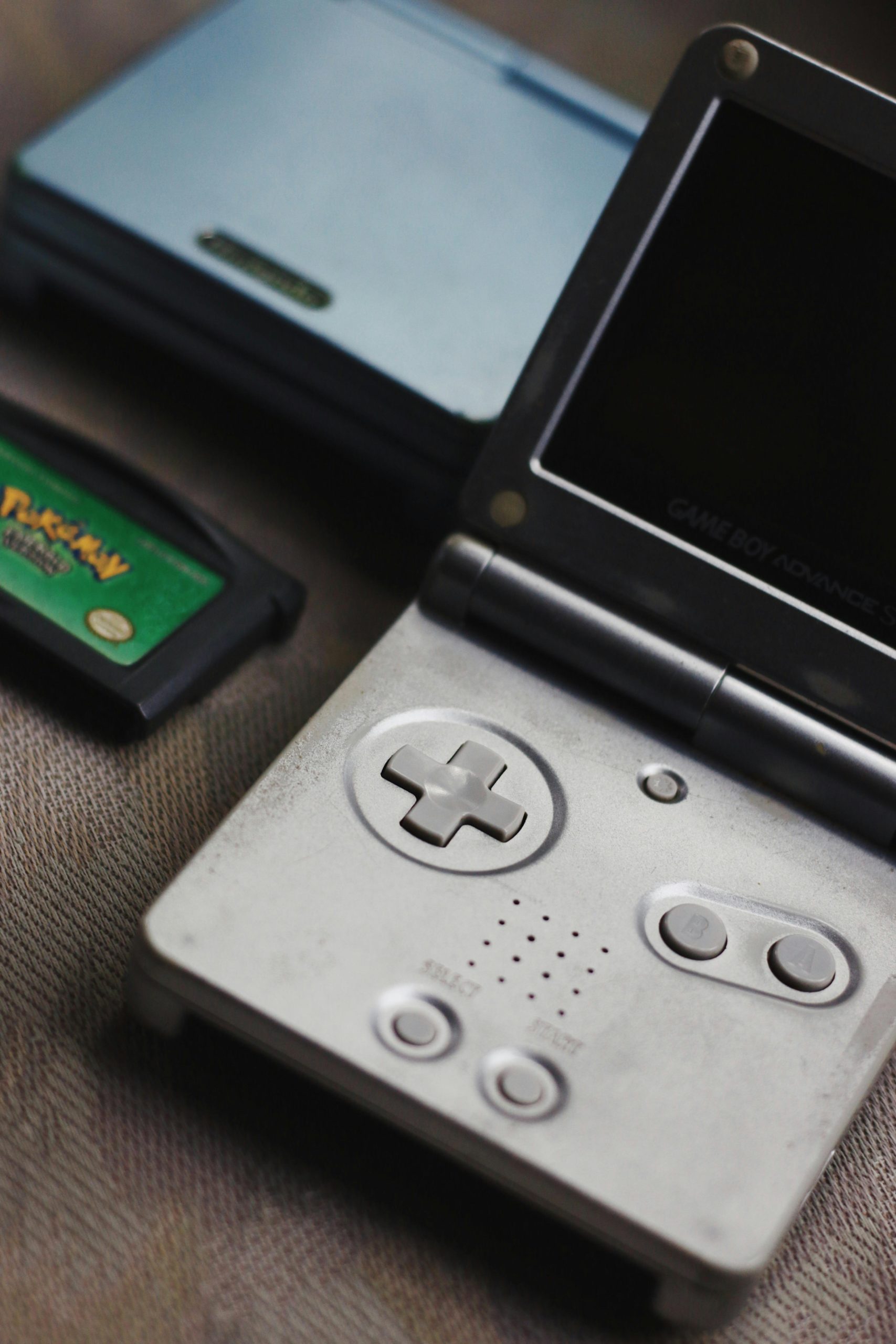 Gry na Game Boy Advance – Jak budować kolekcję 32-bitowych klasyków i gdzie je sprzedać?
